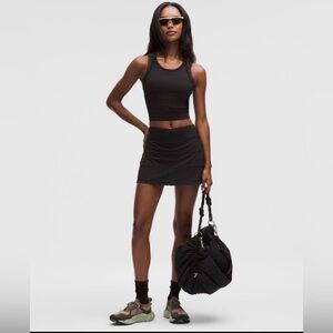 NWT Lululemon Pace Rival MR Skirt, Size 6, Black, w/shorts built in